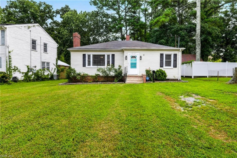 Photo 1 of 37 residential for sale in Suffolk virginia