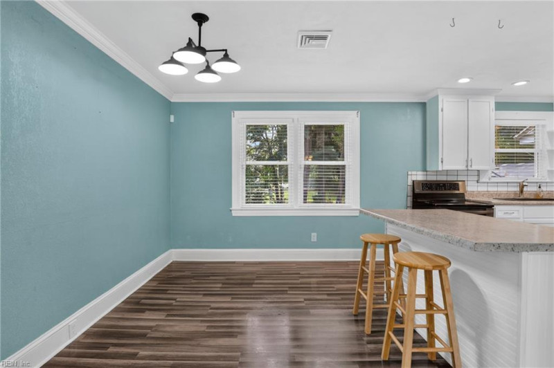 Photo 20 of 37 residential for sale in Suffolk virginia