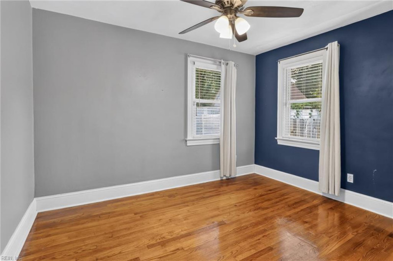 Photo 33 of 37 residential for sale in Suffolk virginia