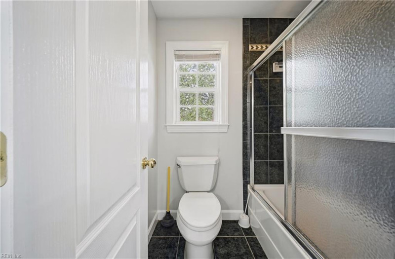 Photo 31 of 50 residential for sale in Chesapeake virginia Photo 31 of 50 residential for sale in Chesapeake virginia