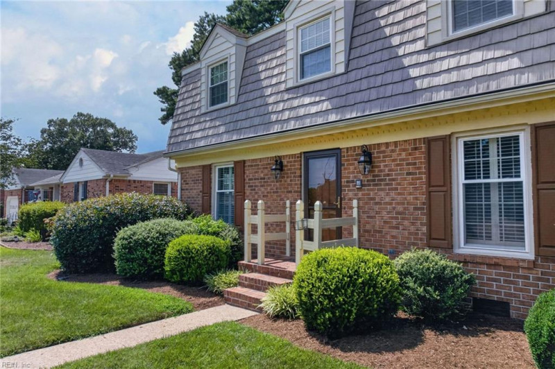 Photo 3 of 44 residential for sale in Virginia Beach virginia Photo 3 of 44 residential for sale in Virginia Beach virginia