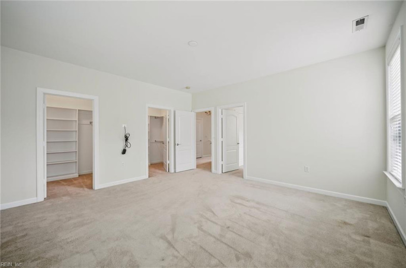Photo 19 of 50 residential for sale in Chesapeake virginia