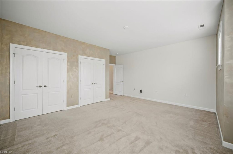 Photo 21 of 50 residential for sale in Chesapeake virginia
