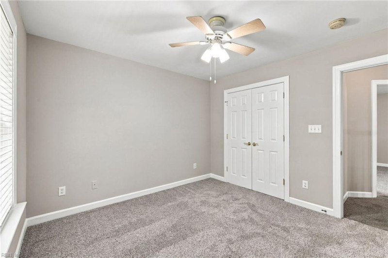Photo 36 of 50 residential for sale in York County virginia