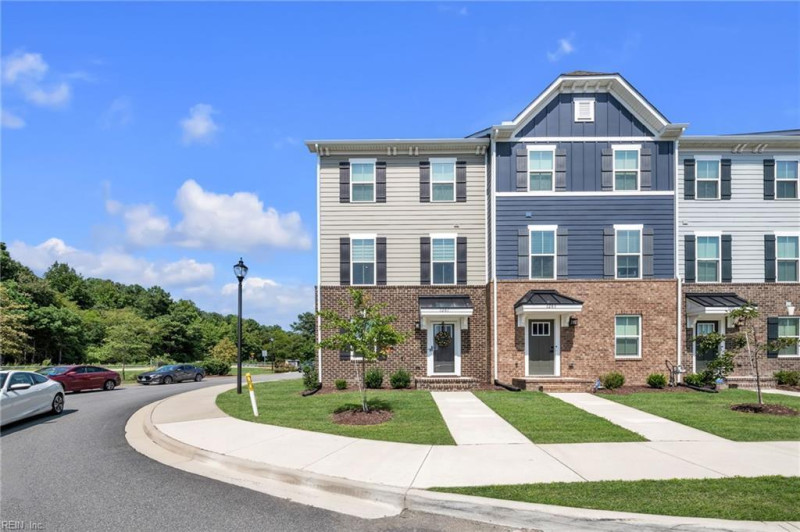 Photo 4 of 48 residential for sale in Suffolk virginia Photo 4 of 48 residential for sale in Suffolk virginia