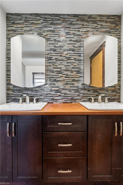 Photo 16 of 32 residential for sale in Newport News virginia