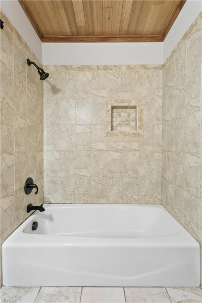 Photo 25 of 32 residential for sale in Newport News virginia