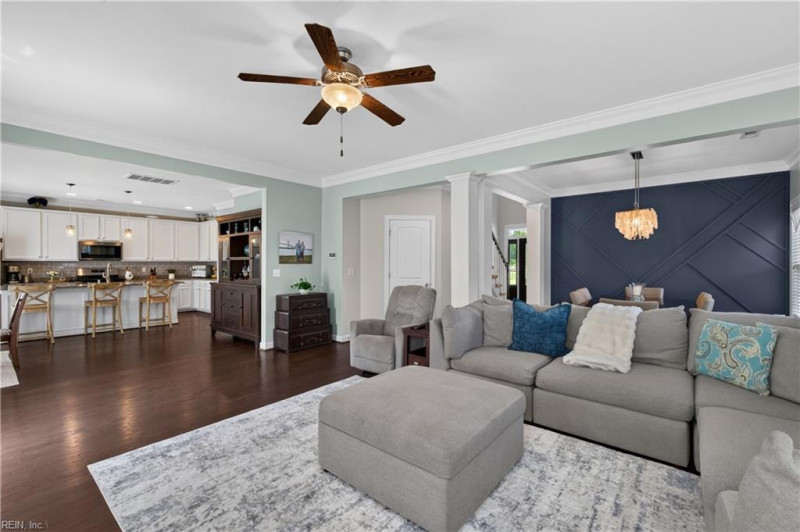 Photo 13 of 49 residential for sale in Virginia Beach virginia
