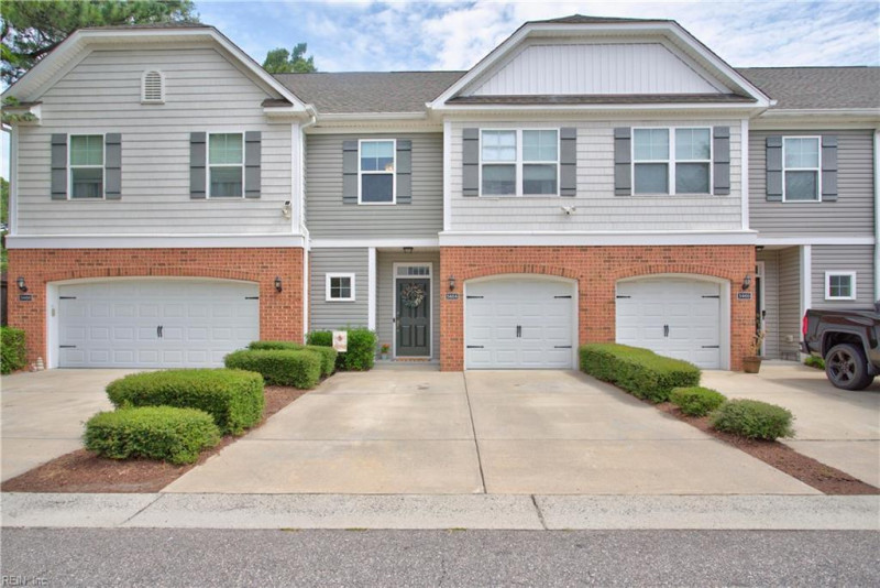 Photo 2 of 28 residential for sale in Virginia Beach virginia