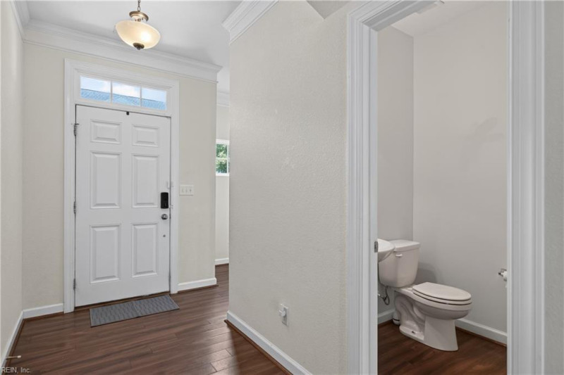 Photo 3 of 28 residential for sale in Virginia Beach virginia