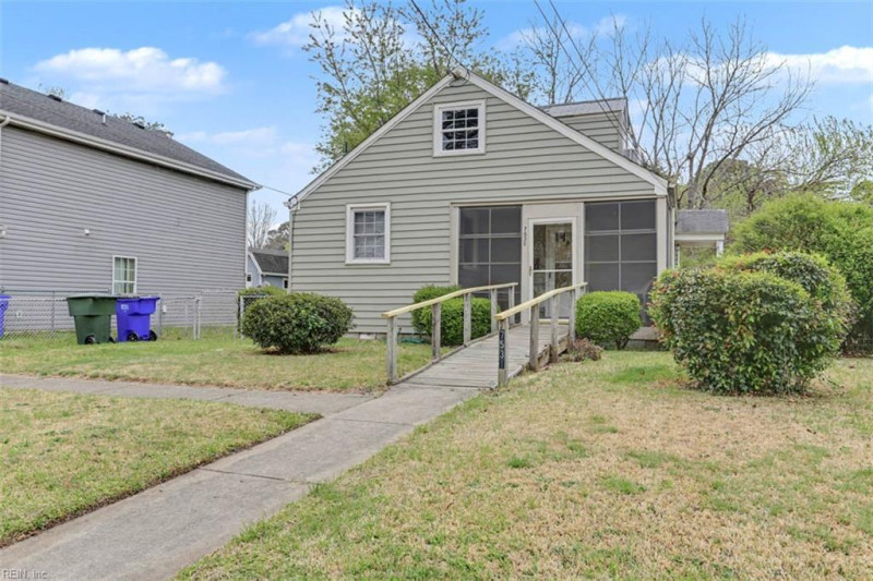 Photo 3 of 28 residential for sale in Norfolk virginia Photo 3 of 28 residential for sale in Norfolk virginia