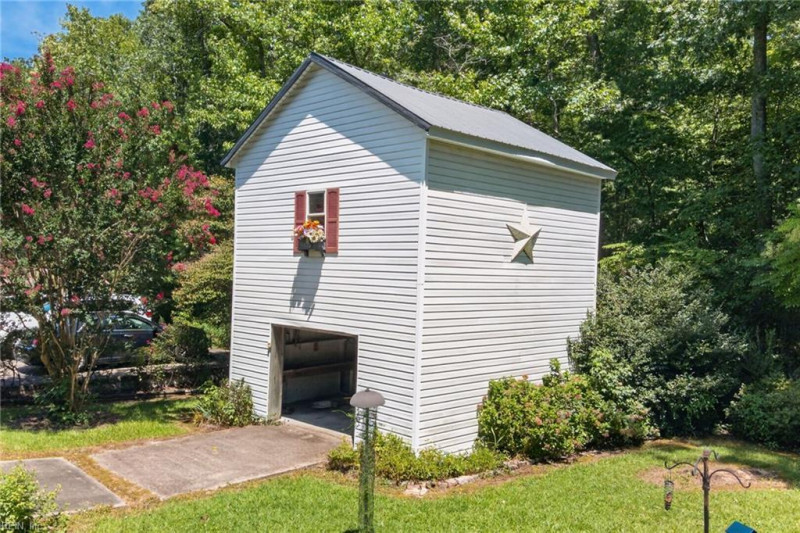 Photo 43 of 50 residential for sale in Suffolk virginia Photo 43 of 50 residential for sale in Suffolk virginia