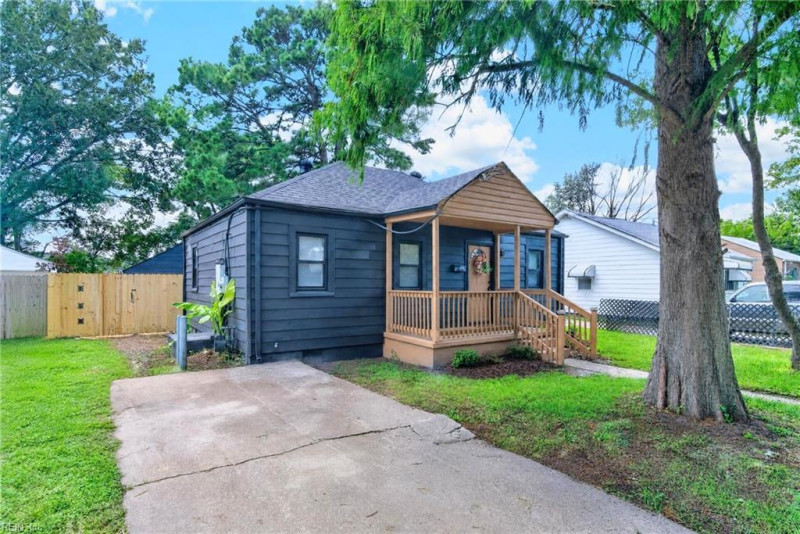 Photo 2 of 33 residential for sale in Portsmouth virginia Photo 2 of 33 residential for sale in Portsmouth virginia