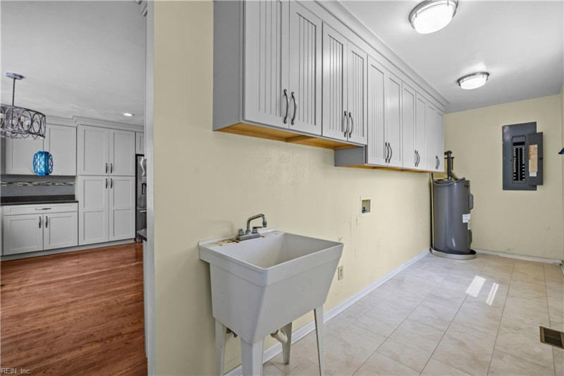 Photo 12 of 46 residential for sale in Chesapeake virginia Photo 12 of 46 residential for sale in Chesapeake virginia