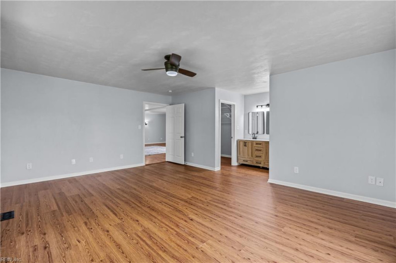 Photo 14 of 46 residential for sale in Chesapeake virginia Photo 14 of 46 residential for sale in Chesapeake virginia