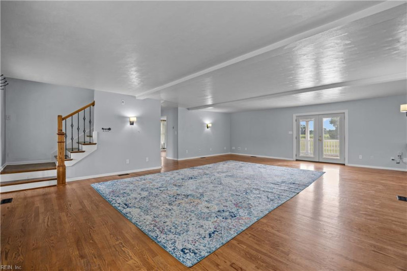 Photo 6 of 46 residential for sale in Chesapeake virginia Photo 6 of 46 residential for sale in Chesapeake virginia