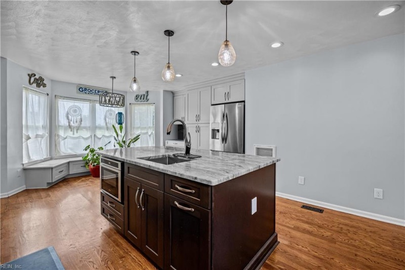 Photo 9 of 46 residential for sale in Chesapeake virginia Photo 9 of 46 residential for sale in Chesapeake virginia