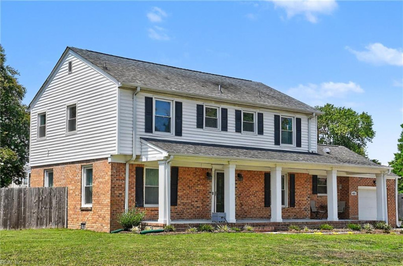 Photo 2 of 48 residential for sale in Virginia Beach virginia