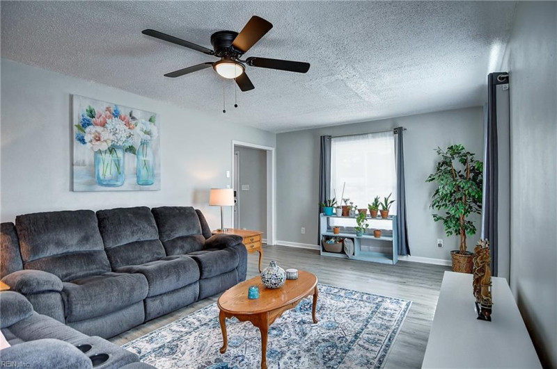 Photo 26 of 48 residential for sale in Virginia Beach virginia