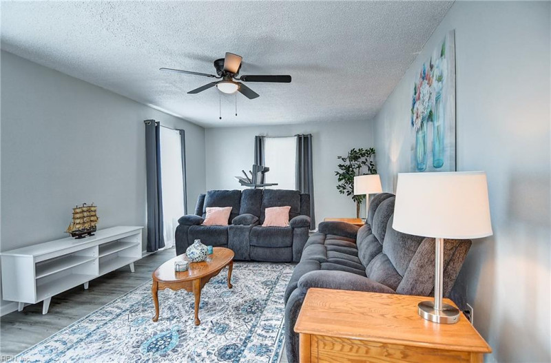 Photo 27 of 48 residential for sale in Virginia Beach virginia