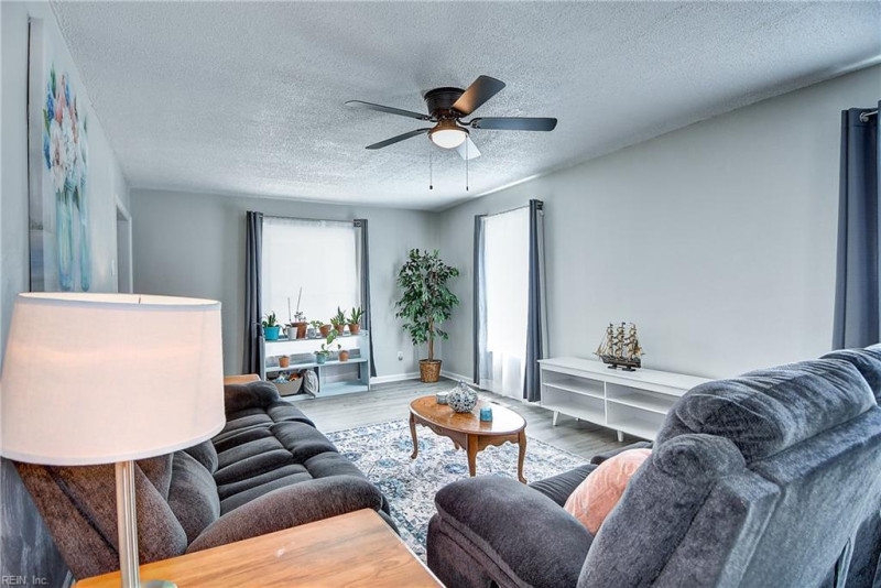 Photo 28 of 48 residential for sale in Virginia Beach virginia