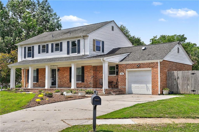 Photo 3 of 48 residential for sale in Virginia Beach virginia