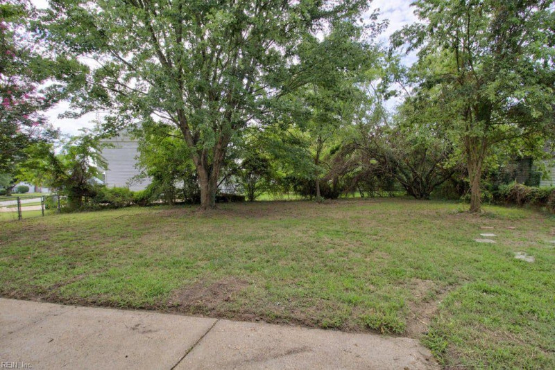 Photo 29 of 35 residential for sale in Hampton virginia Photo 29 of 35 residential for sale in Hampton virginia