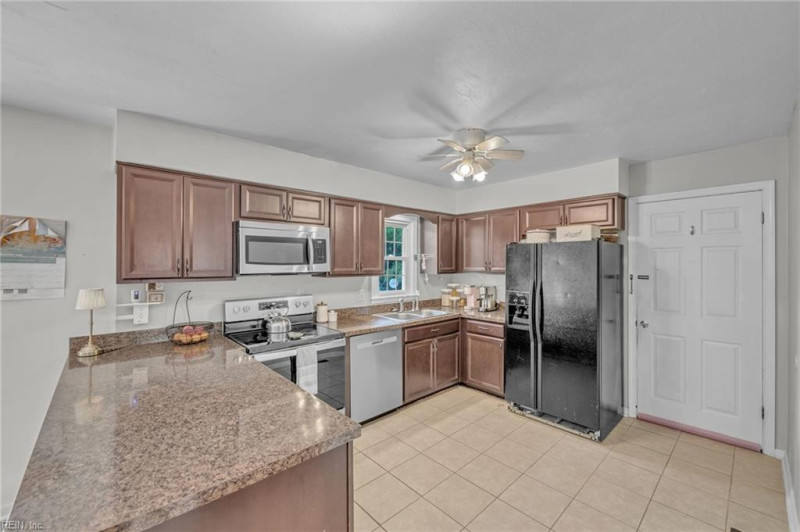 Photo 2 of 13 residential for sale in Newport News virginia Photo 2 of 13 residential for sale in Newport News virginia
