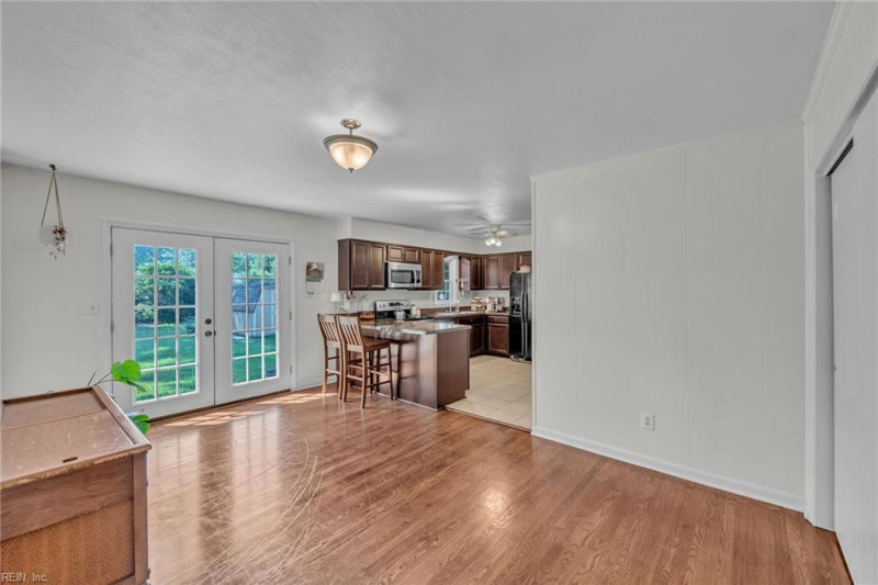 Photo 3 of 13 residential for sale in Newport News virginia Photo 3 of 13 residential for sale in Newport News virginia