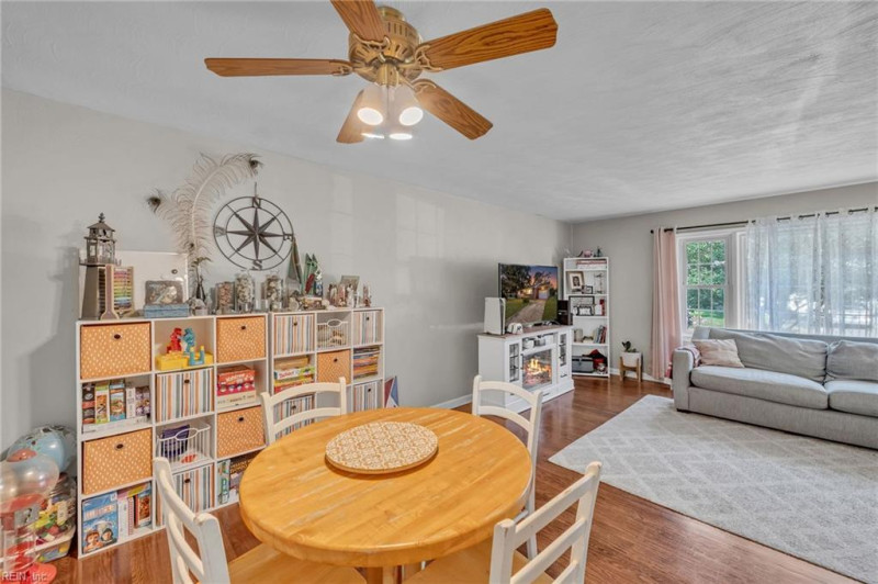 Photo 6 of 13 residential for sale in Newport News virginia Photo 6 of 13 residential for sale in Newport News virginia