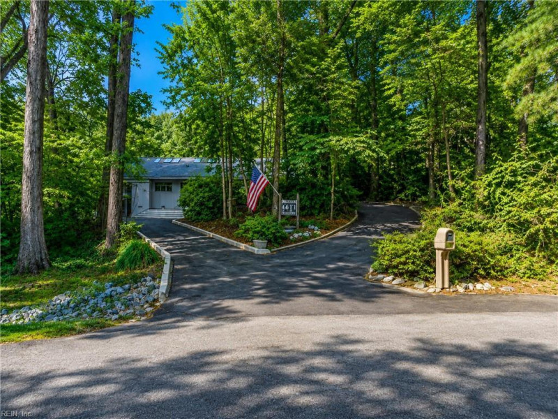 Photo 3 of 50 residential for sale in Gloucester County virginia