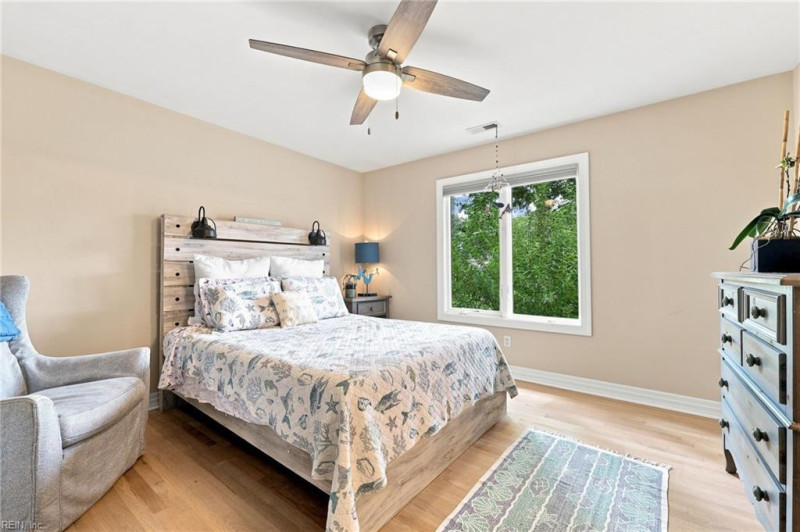 Photo 17 of 50 residential for sale in Virginia Beach virginia