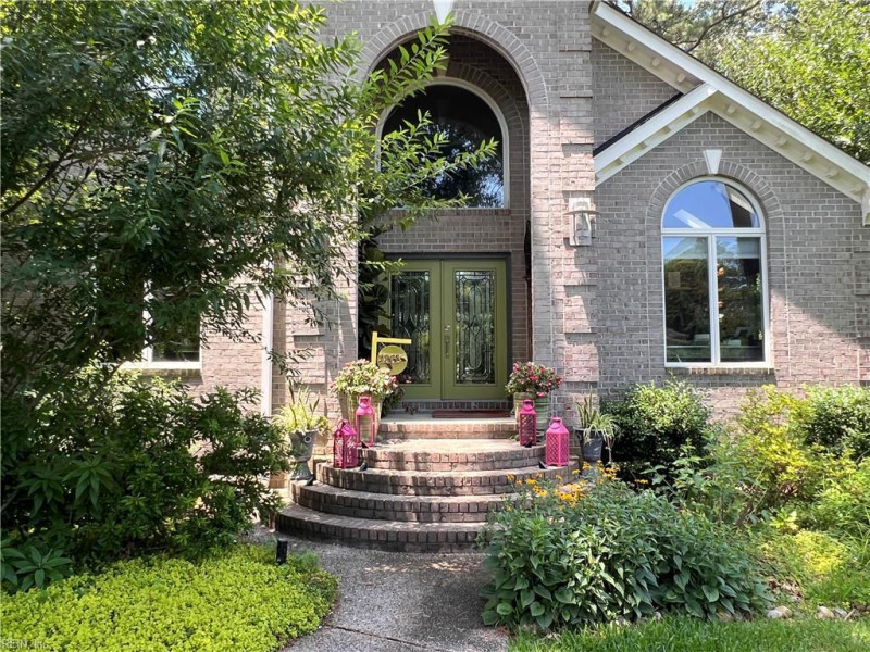 Photo 2 of 50 residential for sale in Virginia Beach virginia