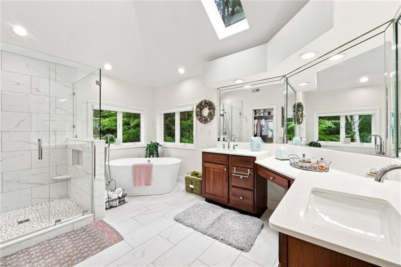 Photo 21 of 50 residential for sale in Virginia Beach virginia