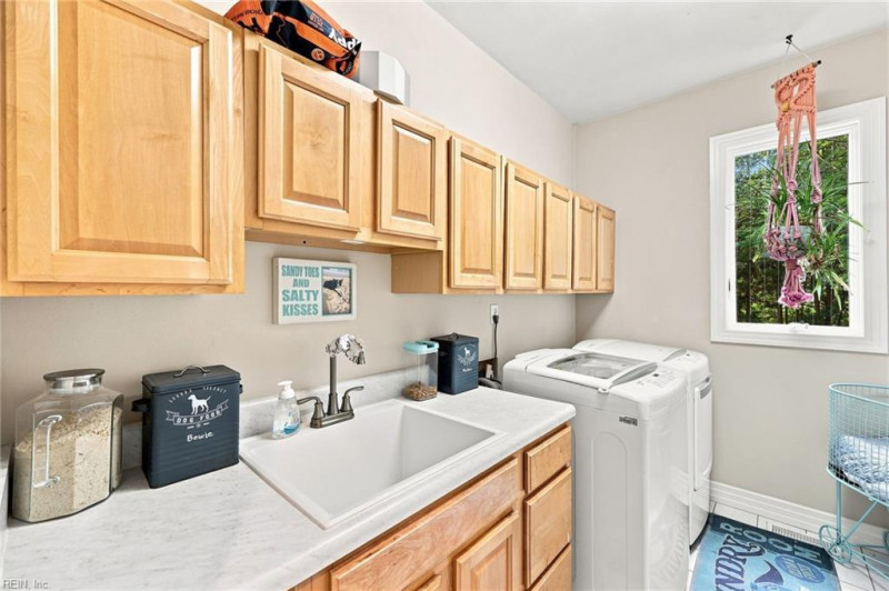Photo 41 of 50 residential for sale in Virginia Beach virginia