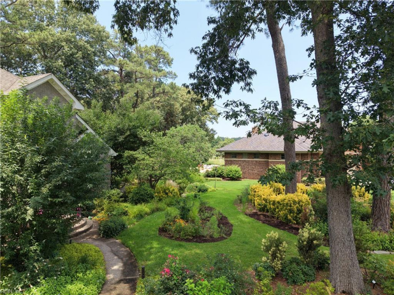 Photo 6 of 50 residential for sale in Virginia Beach virginia