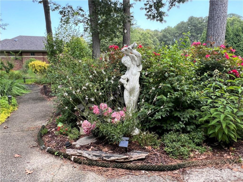 Photo 7 of 50 residential for sale in Virginia Beach virginia