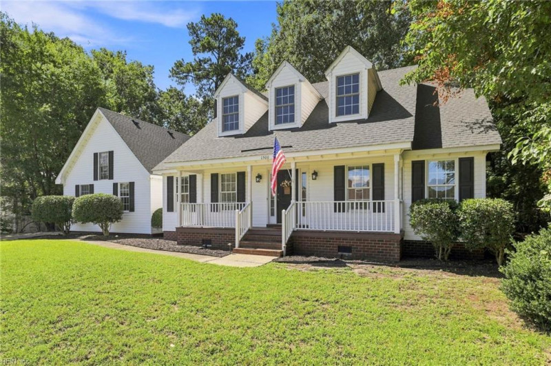 Photo 2 of 50 residential for sale in Suffolk virginia