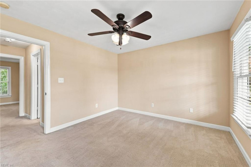 Photo 31 of 50 residential for sale in Suffolk virginia