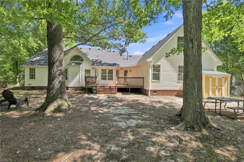 Photo 43 of 50 residential for sale in Suffolk virginia