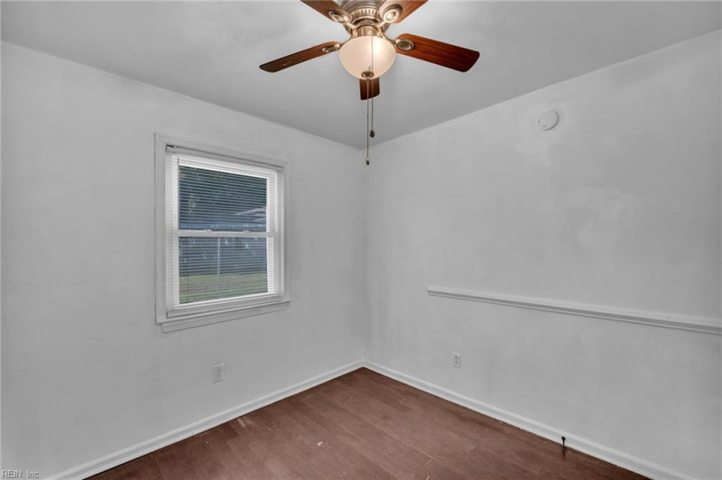 Photo 37 of 48 residential for sale in Chesapeake virginia Photo 37 of 48 residential for sale in Chesapeake virginia