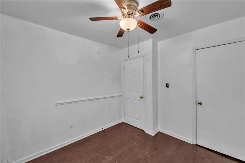 Photo 39 of 48 residential for sale in Chesapeake virginia Photo 39 of 48 residential for sale in Chesapeake virginia