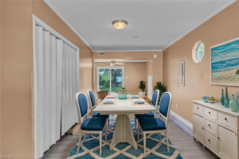 Photo 20 of 49 residential for sale in Chesapeake virginia