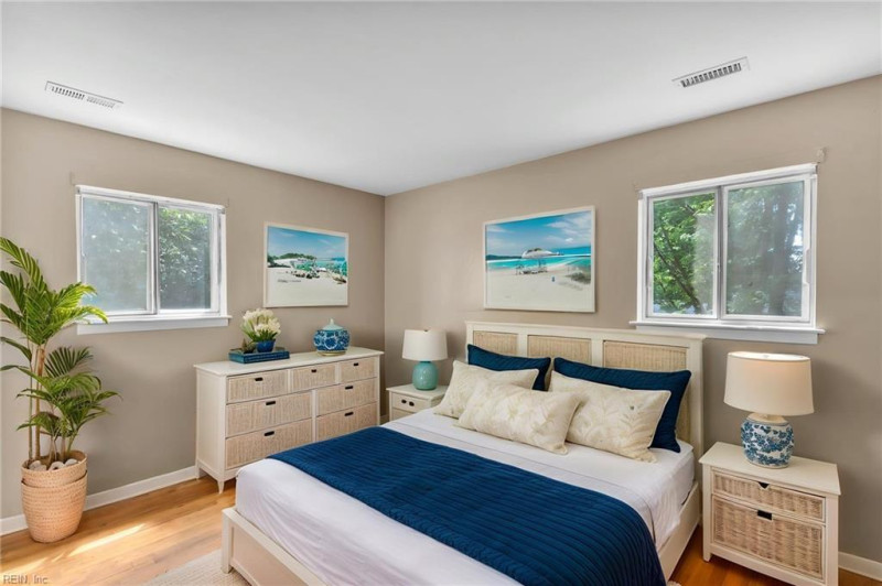 Photo 29 of 49 residential for sale in Chesapeake virginia