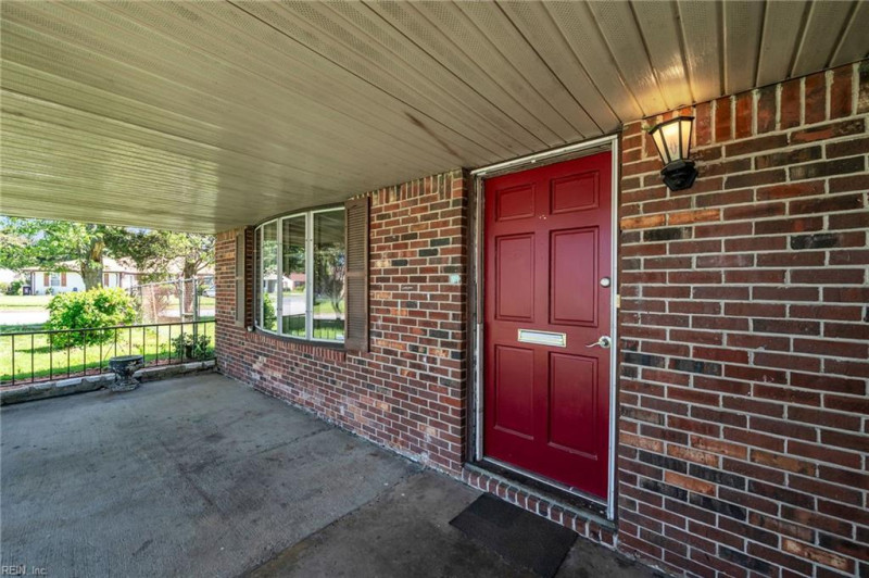Photo 45 of 49 residential for sale in Chesapeake virginia