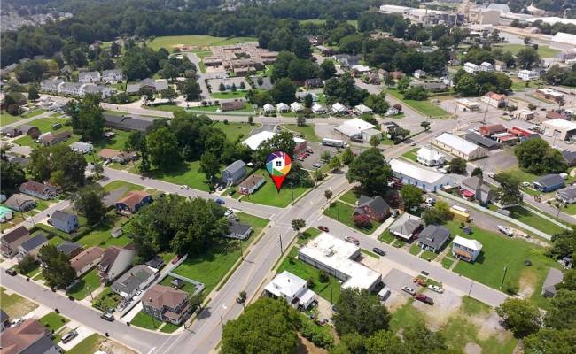 833 Washington Street, Suffolk, VA 23434