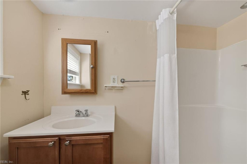 Photo 19 of 43 residential for sale in Norfolk virginia Photo 19 of 43 residential for sale in Norfolk virginia