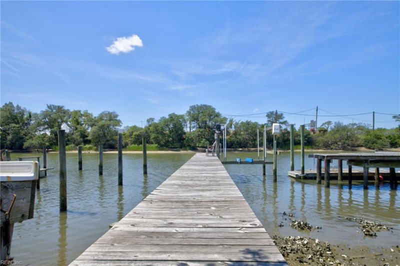 Photo 3 of 43 residential for sale in Norfolk virginia Photo 3 of 43 residential for sale in Norfolk virginia