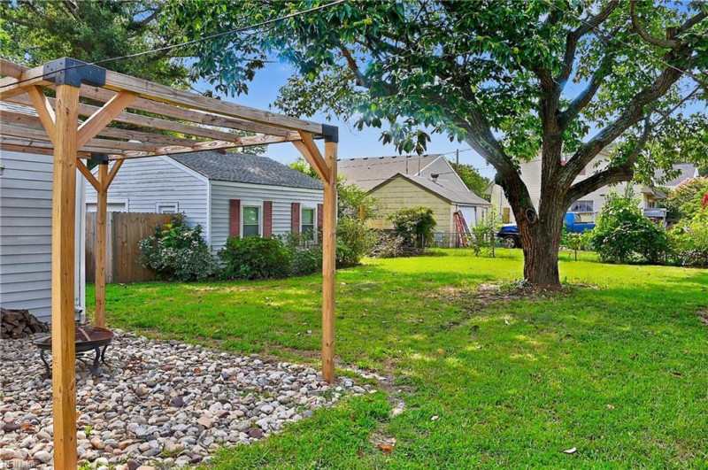 Photo 18 of 21 residential for sale in Norfolk virginia Photo 18 of 21 residential for sale in Norfolk virginia