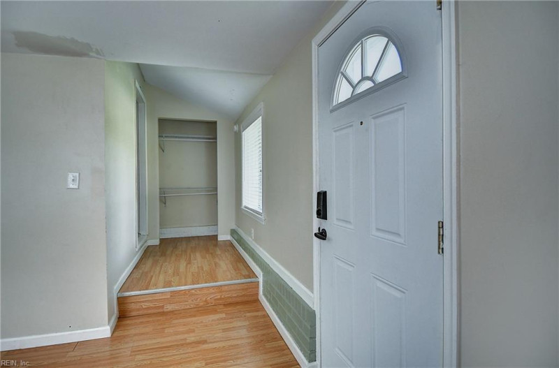 Photo 3 of 21 residential for sale in Norfolk virginia Photo 3 of 21 residential for sale in Norfolk virginia
